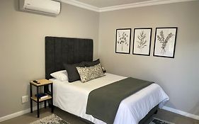 Stellenbosch Serenity